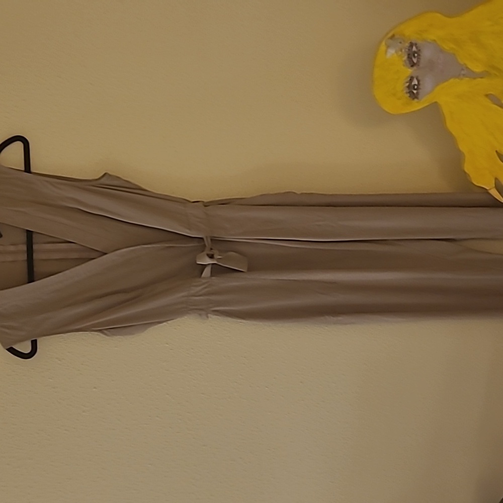 Jump suit - Picture 2 of 4